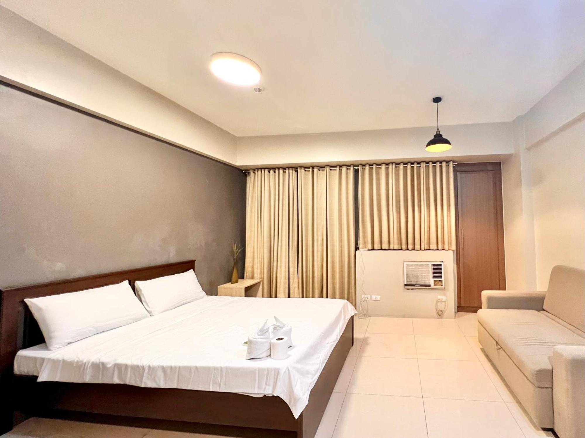 Luxury Hotel Type Condo Near Naia Manila Airport Paranaque City Ngoại thất bức ảnh