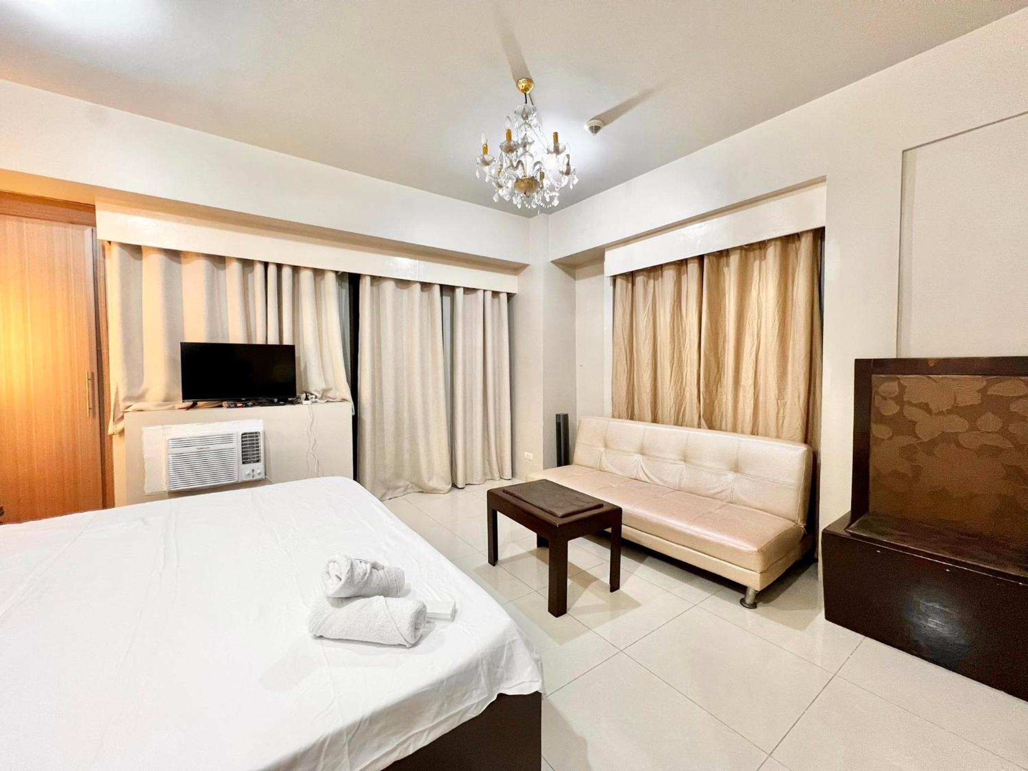 Luxury Hotel Type Condo Near Naia Manila Airport Paranaque City Ngoại thất bức ảnh